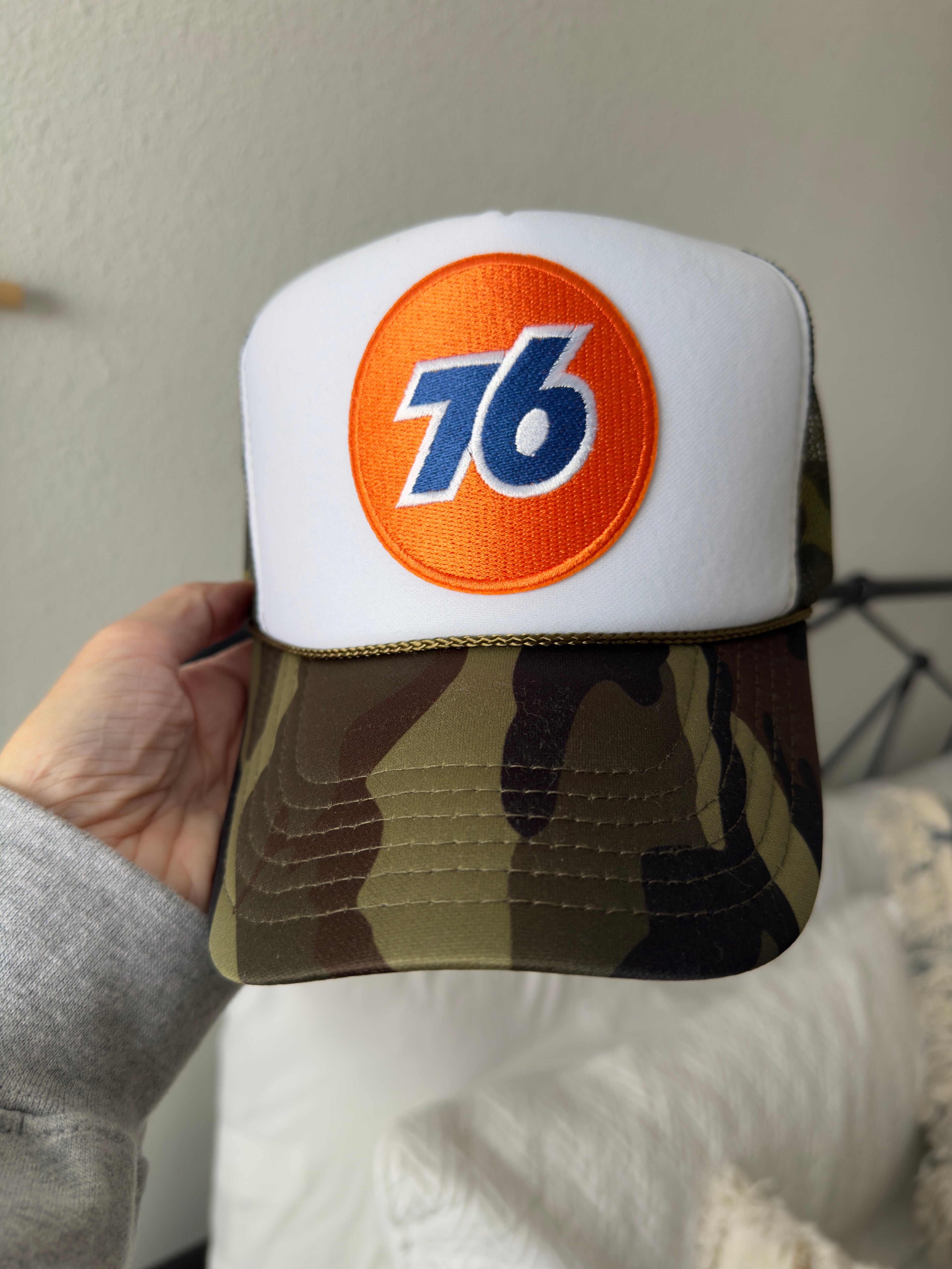 Retro 76 Trucker