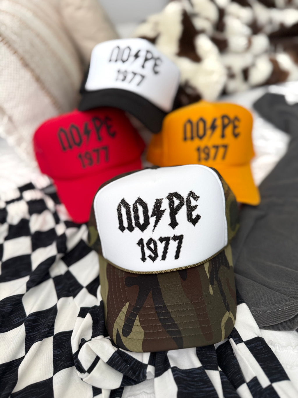 NOPE 1977 Trucker