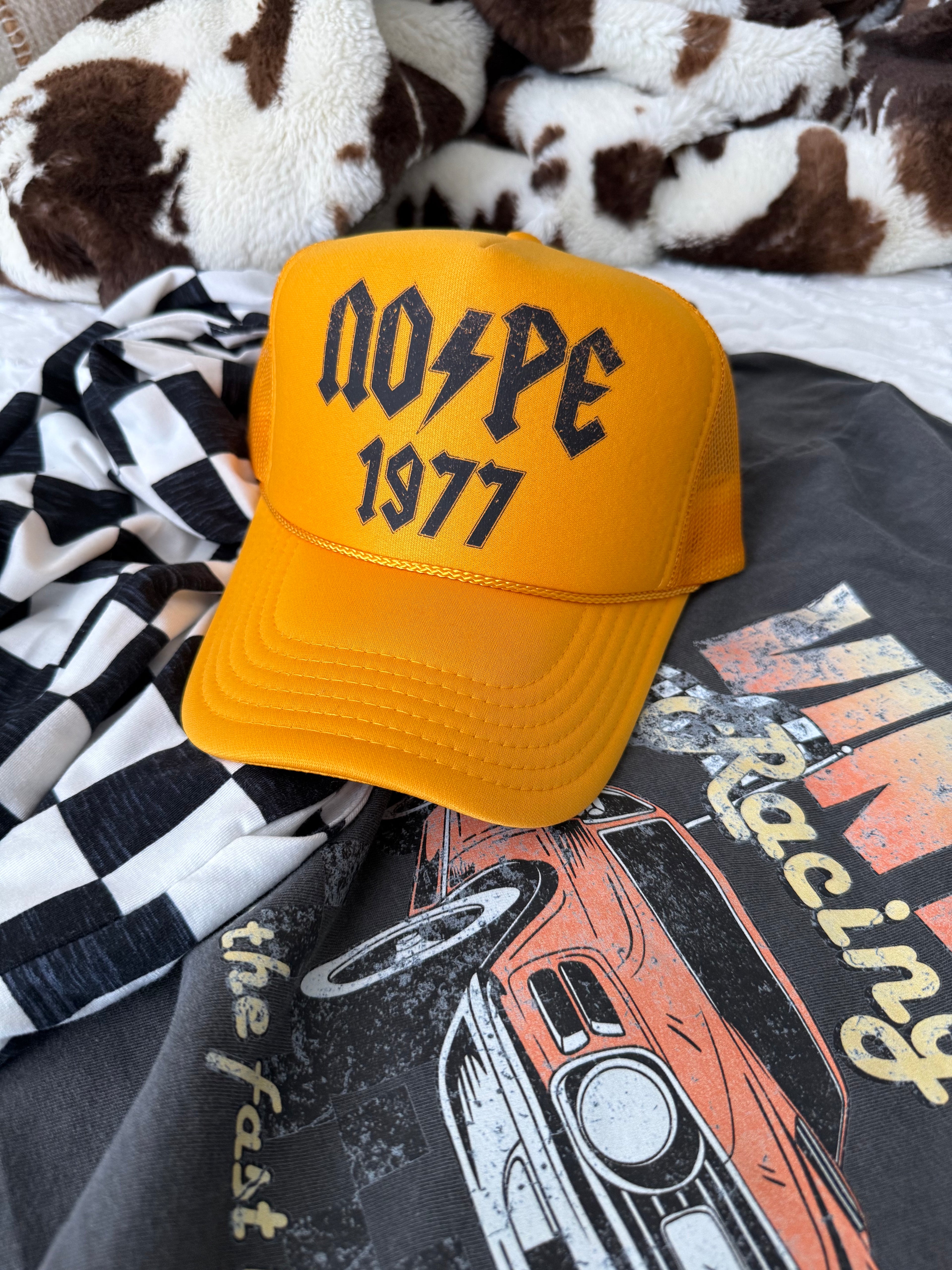 NOPE 1977 Trucker