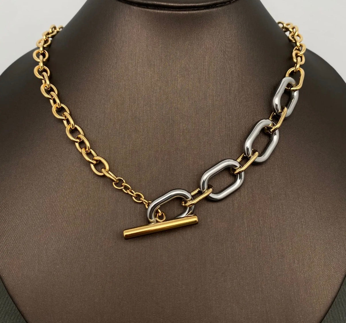 Outlaw Link Toggle Chain