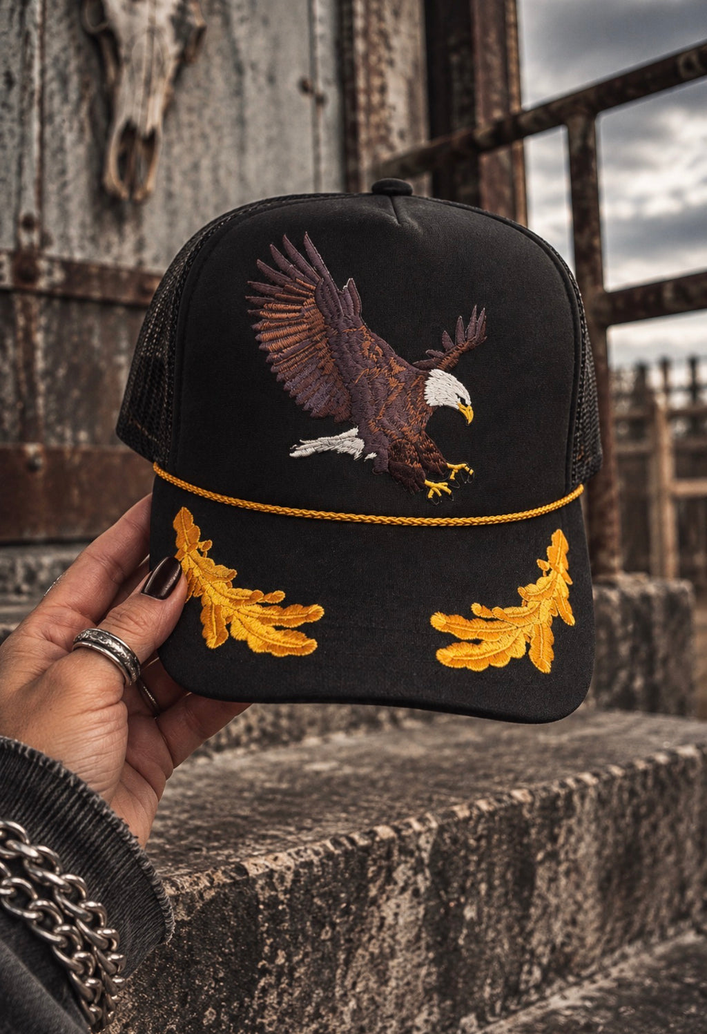 American Outlaw Eagle Trucker