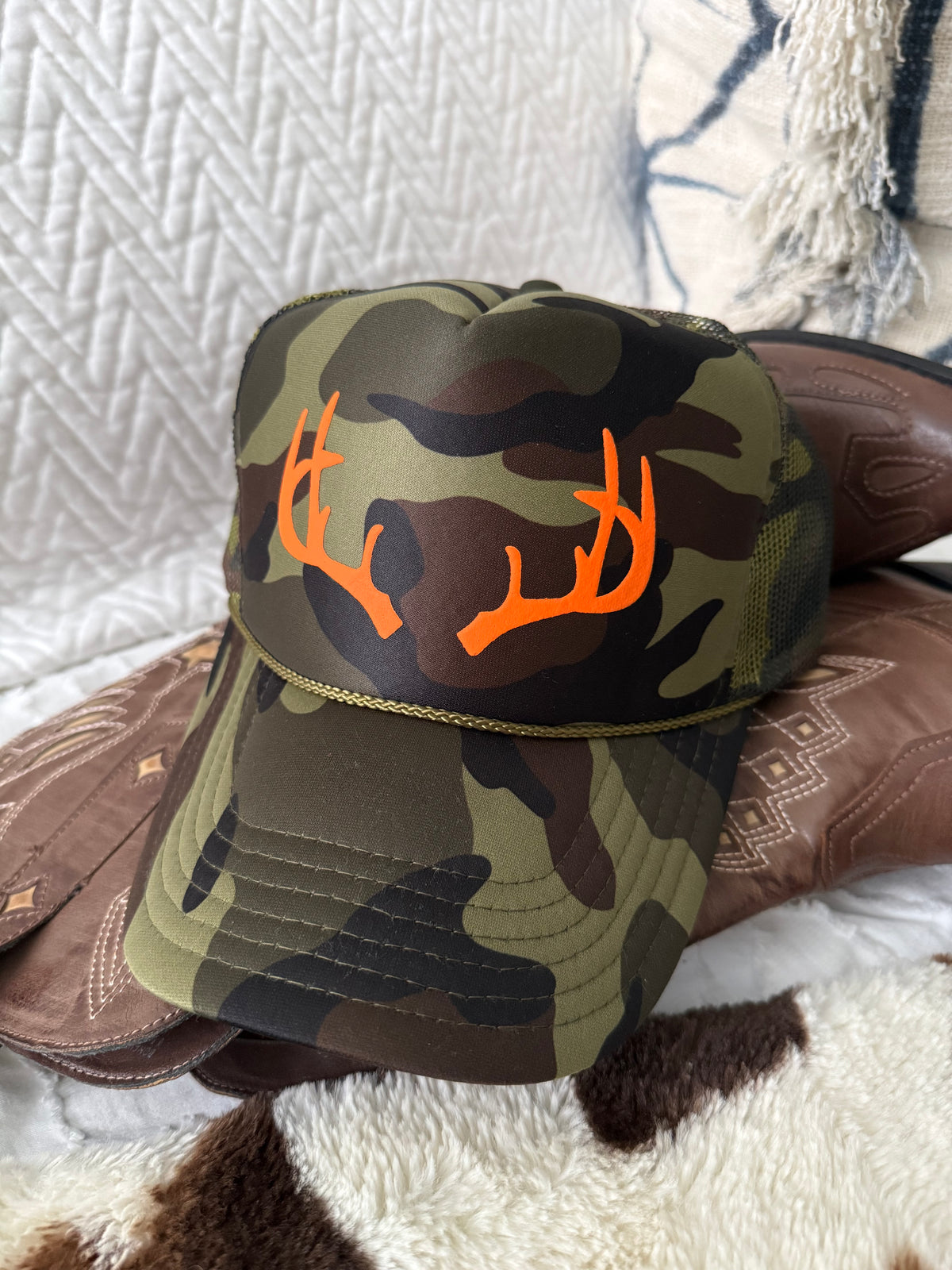 Buck Wild Puff Trucker