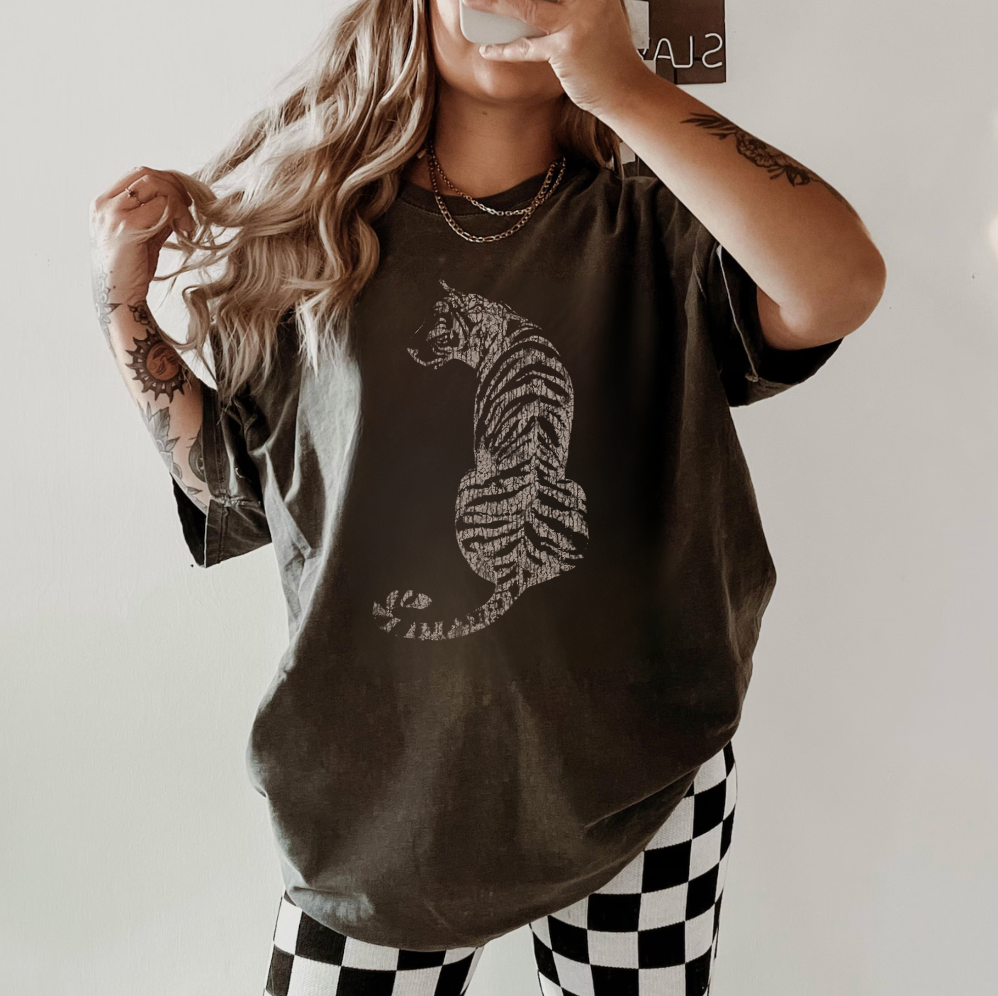 Distressed Tiger Vintage Crew