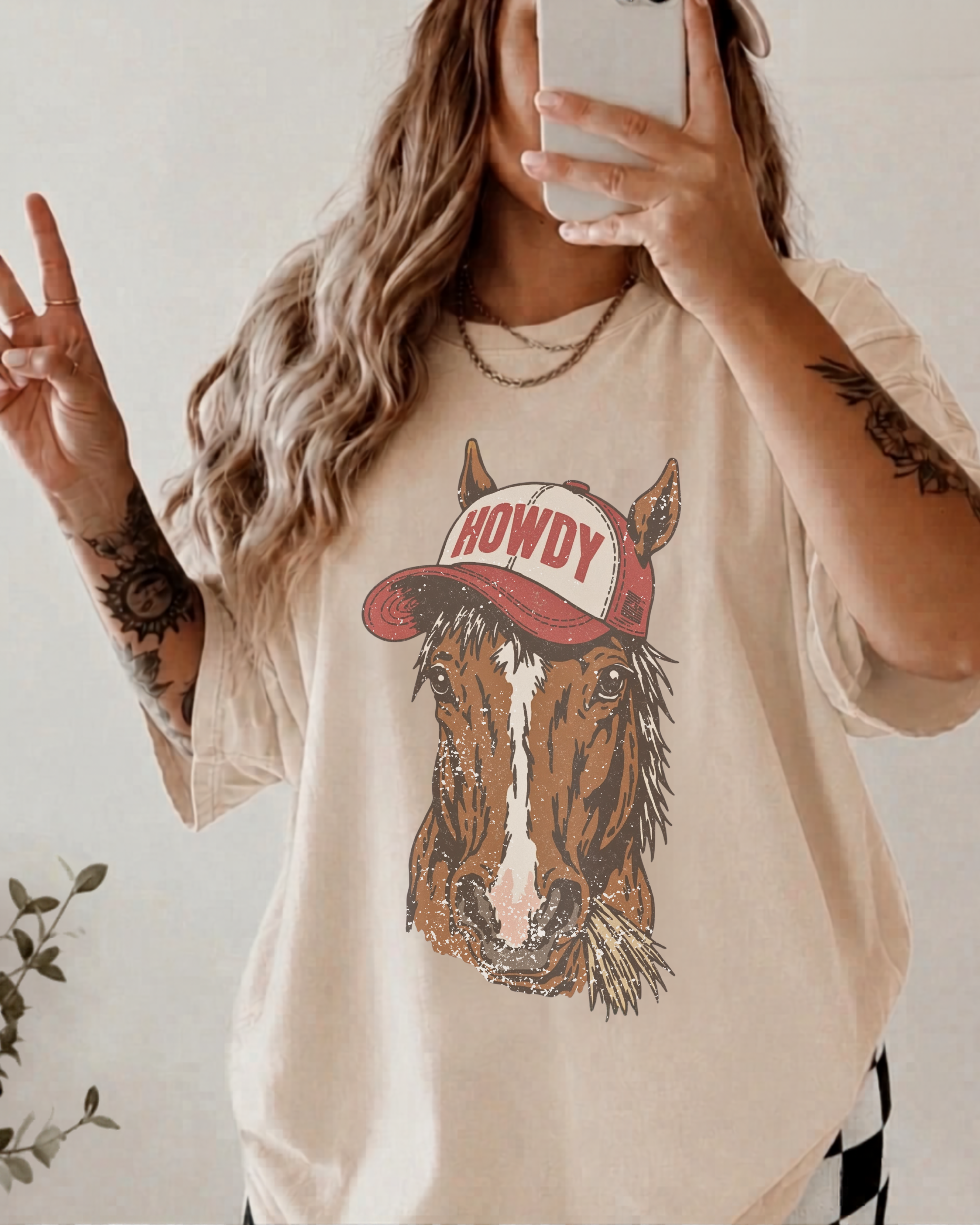 Red Dirt Howdy Tee
